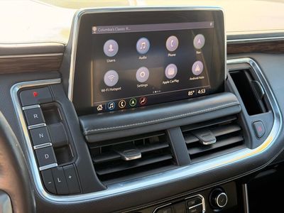 2021 Chevrolet Suburban Premier — photo 32 view