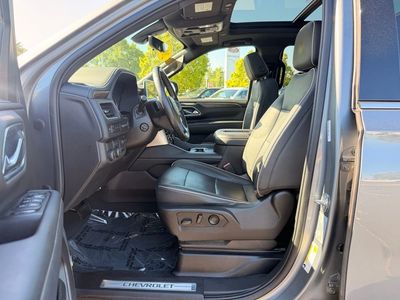 2021 Chevrolet Suburban Premier — photo 24 view