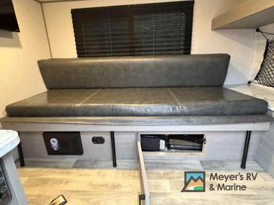 2023 Dutchmen RV Coleman Rubicon 1200 Series - Photo 13
