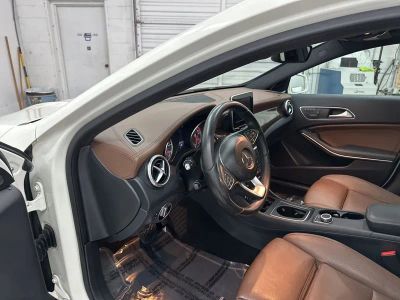 2017 Mercedes-Benz GLA - Photo 10