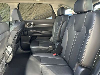 2026 Kia Sorento — photo 25 view