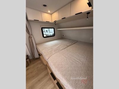 2026 Winnebago Micro Minnie - Photo 13