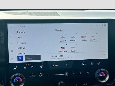 2025 Lexus NX — photo 15 view