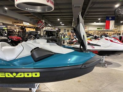 2025 Sea-Doo GTI SE 130 iBR Tech, Audio, iDF, iBR - Photo 8