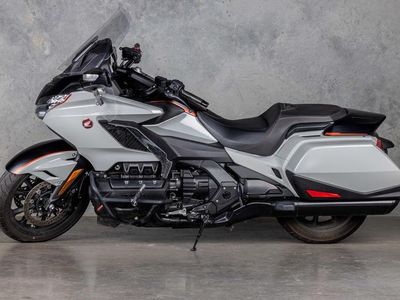 2021 Honda Gold Wing - Photo 2