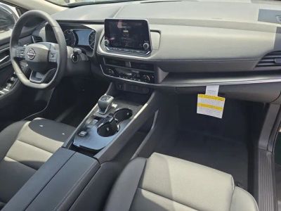 2026 Nissan Rogue — photo 12 view