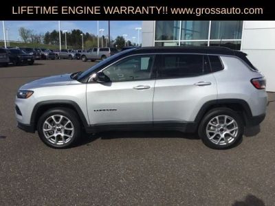 2025 Jeep Compass — detail view