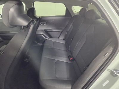 2025 Kia K4 — photo 23 view