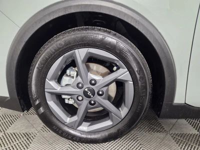 2025 Kia K4 — photo 8 view