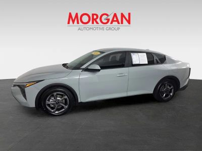 2025 Kia K4 — photo 7 view
