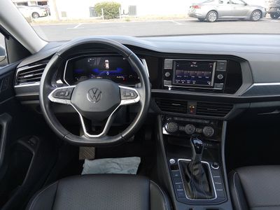 2024 Volkswagen Jetta — photo 12 view