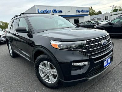 2023 Ford Explorer XLT in Agate Black — front three-quarter view