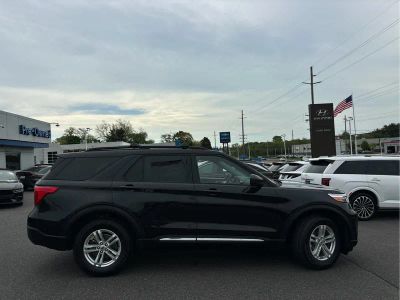 2023 Ford Explorer — rear three-quarter view
