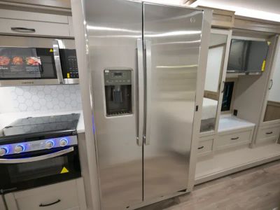 2027 Entegra VISION XL — photo 14 view