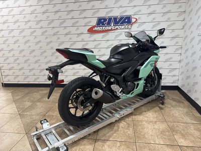 2026 Yamaha YZF-R3 - Photo 3