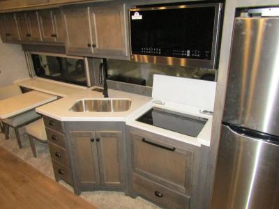 2023 Tiffin ALLEGRO RED - Photo 10