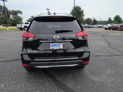 2020 Nissan Rogue — interior view