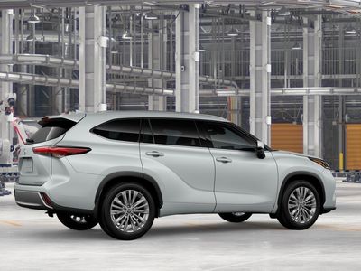 2026 Toyota Highlander - Photo 11