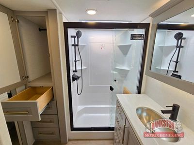 2026 Paradigm 385FL — photo 41 view