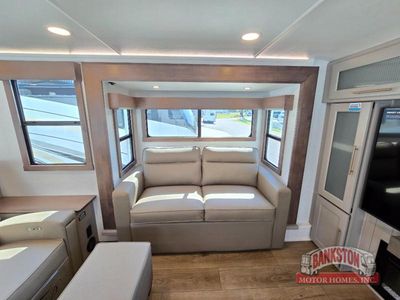 2026 Paradigm 385FL — photo 24 view
