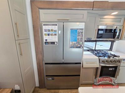 2026 Paradigm 385FL — photo 15 view