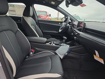 2026 Kia K5 — photo 15 view