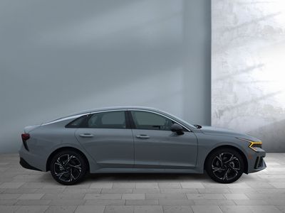 2026 Kia K5 — photo 7 view