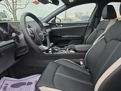 2026 Kia K5 — photo 9 view