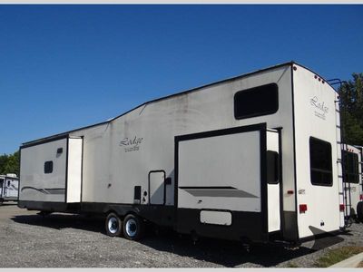 2018 Forest River RV Wildwood Lodge - Photo 5