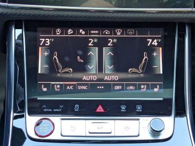 2024 Audi RS Q8 — photo 34 view