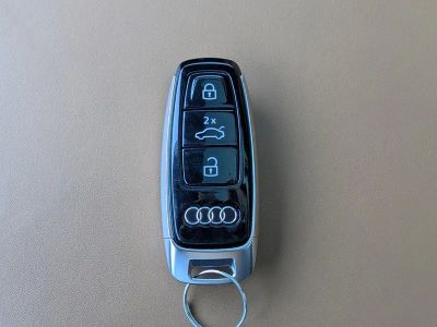 2024 Audi RS Q8 — photo 35 view