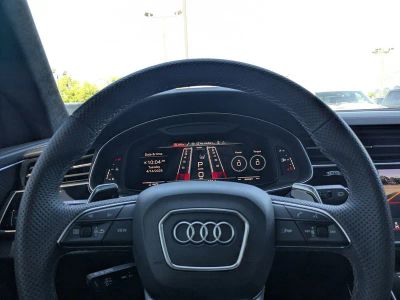 2024 Audi RS Q8 — photo 23 view