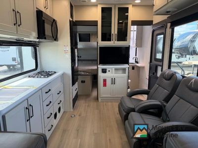 2026 Grand Design Momentum G-Class - Photo 7