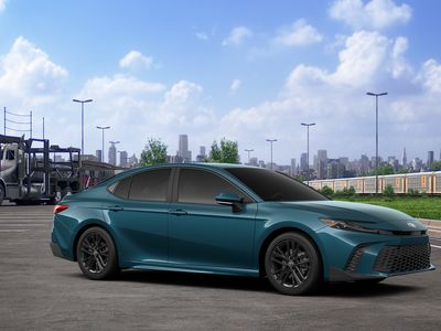 2026 Toyota Camry - Photo 16