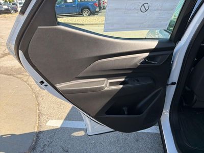 2027 Chevrolet Bolt - Photo 17