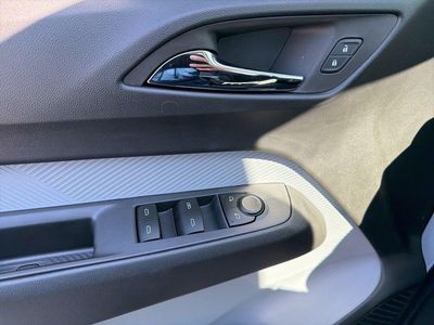 2027 Chevrolet Bolt - Photo 34