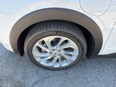 2027 Chevrolet Bolt - Photo 9