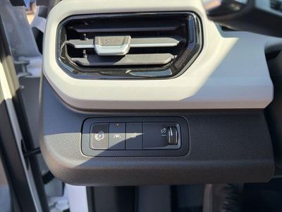 2027 Chevrolet Bolt - Photo 20