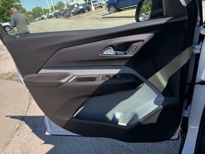 2027 Chevrolet Bolt - Photo 33