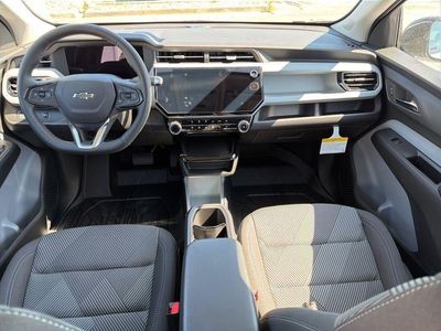 2027 Chevrolet Bolt - Photo 16