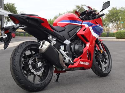 2025 Honda CBR500R - Photo 5