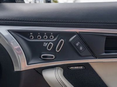 2020 Jaguar F-TYPE — photo 32 view
