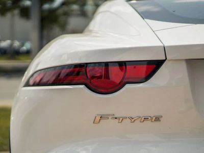 2020 Jaguar F-TYPE — photo 11 view