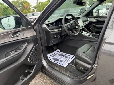 2026 Jeep Grand Cherokee — photo 15 view