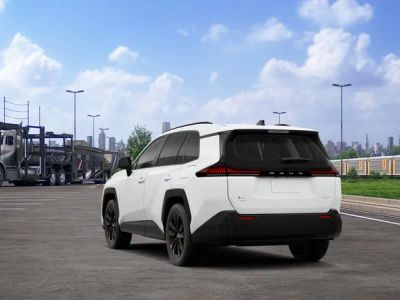 2026 Toyota RAV4 - Photo 14