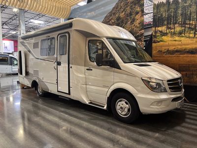 2016 Leisure Travel Vans UNITY - Photo 1
