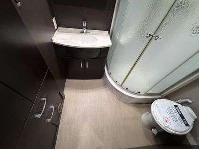 2016 Leisure Travel Vans UNITY - Photo 12