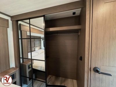 2027 Cougar 360MBI - Photo 44