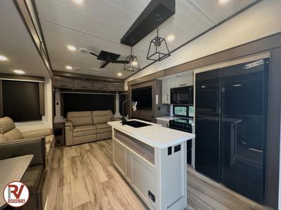 2027 Cougar 360MBI - Photo 12