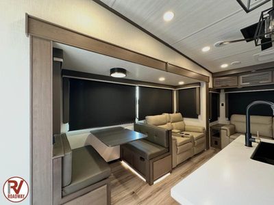 2027 Cougar 360MBI - Photo 14